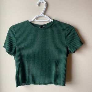 Cropped Green Shirt
